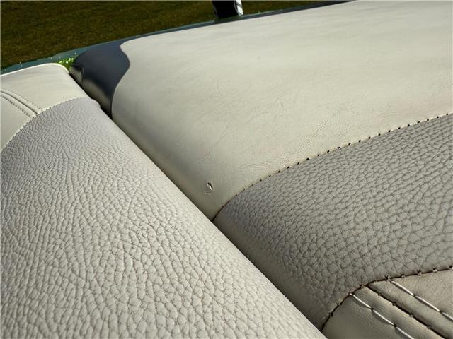 2015 Malibu Wakesetter 23 LSV  Black