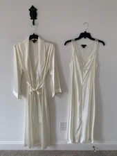 Jones New York Bridal Gown Robe Set Ivory Medium NWOT