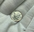 1940 P Mercury Dime BU 90% Silver Type Coin Free ship! U145