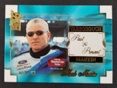 Mark Martin 2002 Press Pass VIP NASCAR Racing Card #40 (NM)