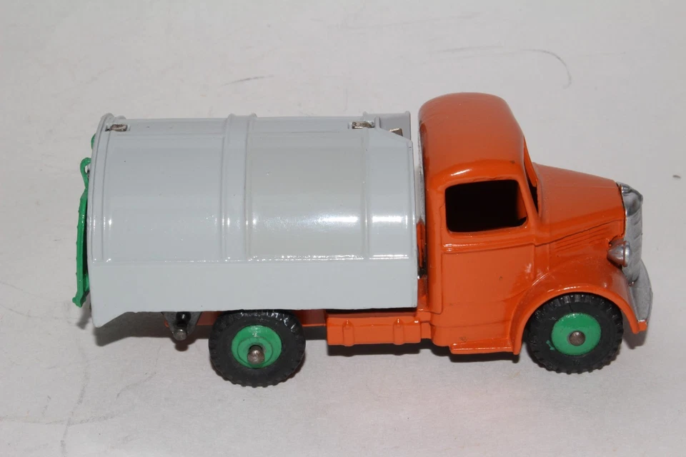 1950's Dinky #252 Bedford Garbage Truck, Orange, Gray Body, Restored - Image 2 of 4