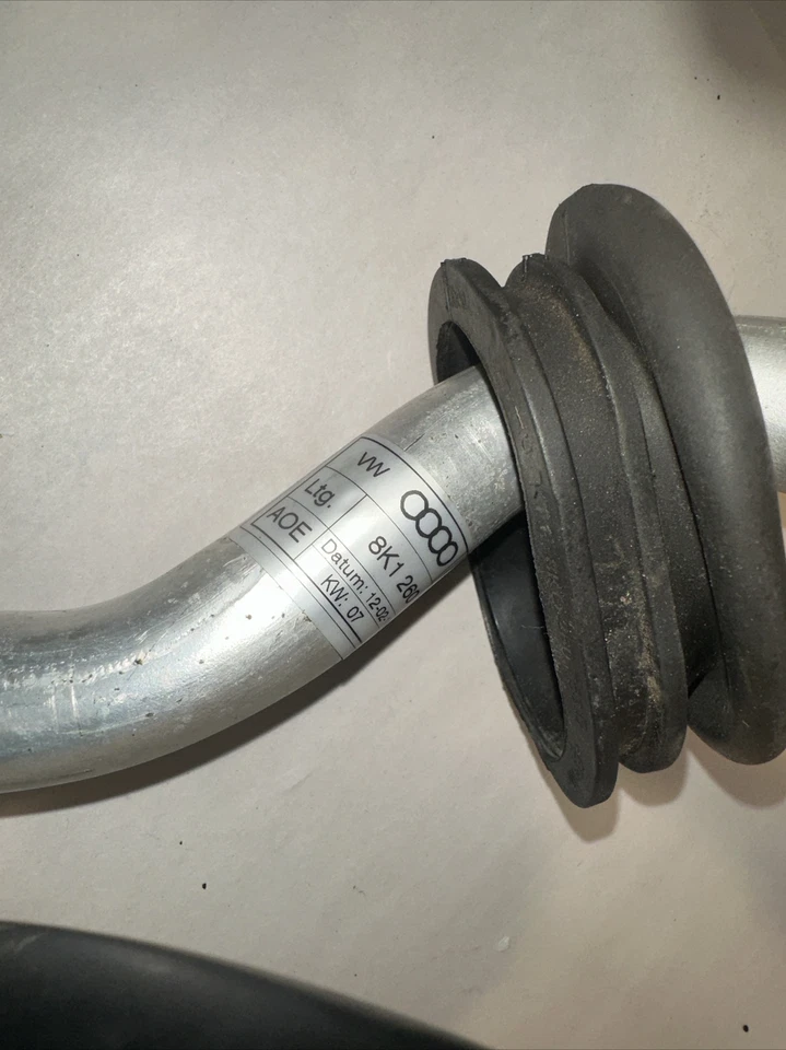 Audi A4 A5 Q5 2010-2017 tubo de aire acondicionado OEM 8T0260707B / 8T0260710F fabricante original Foto 2 de 4