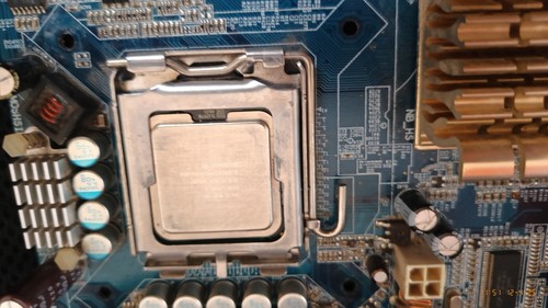 Motherboard Gigabyte GA-8I945PM-RH Lga 775 + Pentium D 915 + 4GB DDR2 667 - Imagen 9 de 11