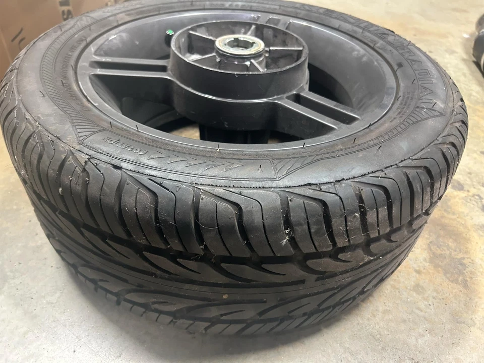 2012-2015 CAN-AM SPYDER RS RT OEM REAR WHEEL & TIRE WITH HUBS - Image 2 of 4