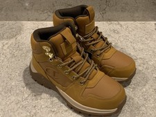 Boy s/Youth Sz 5 Champion Expo Rogue Wheat/Gu...