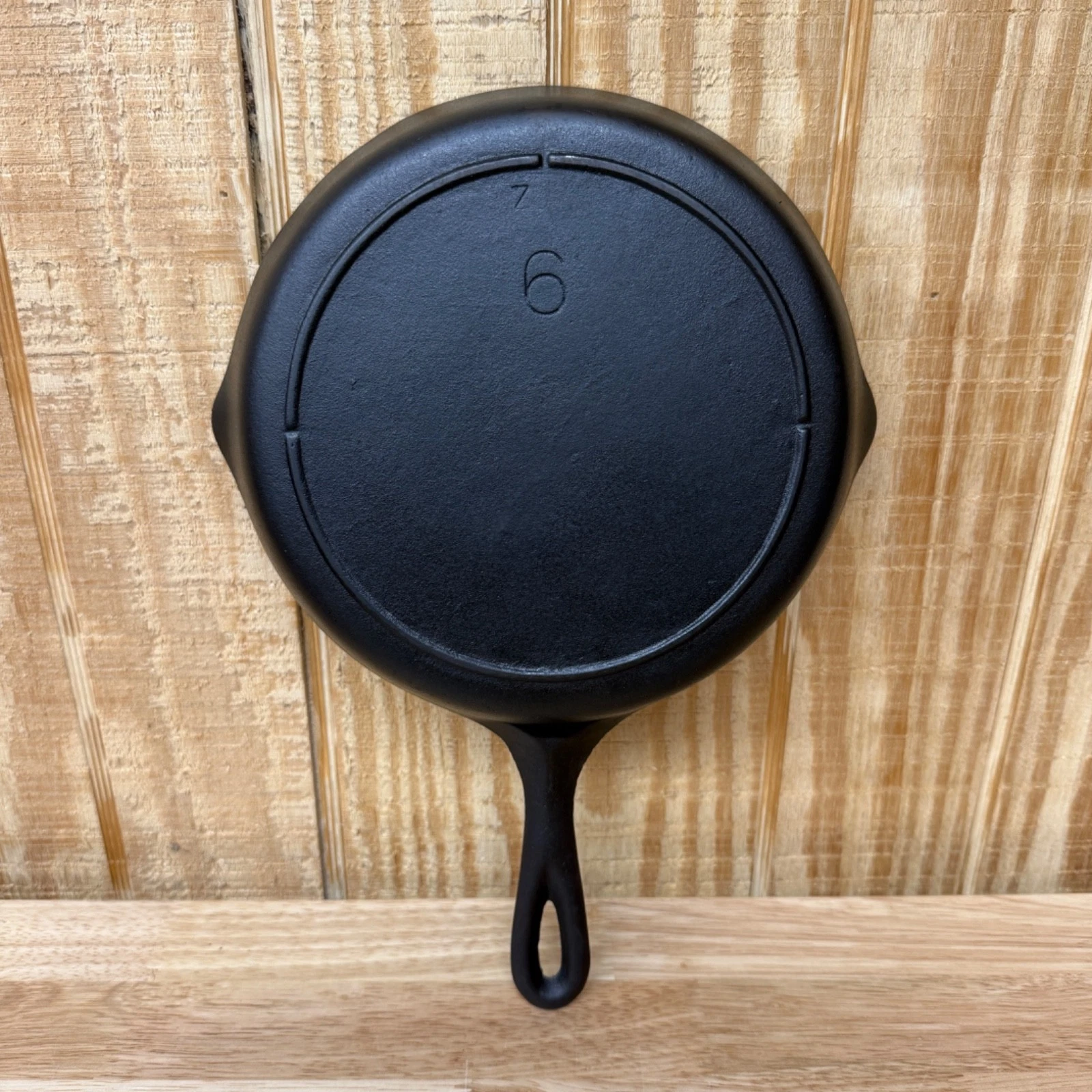 3 Notch Lodge # 6 Skillet Dates from 40s - 60s Restored