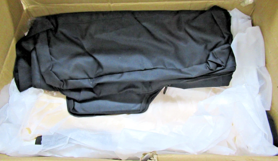 Inflatable Floating Dock 5'x6', with Pump - Image 2 of 4