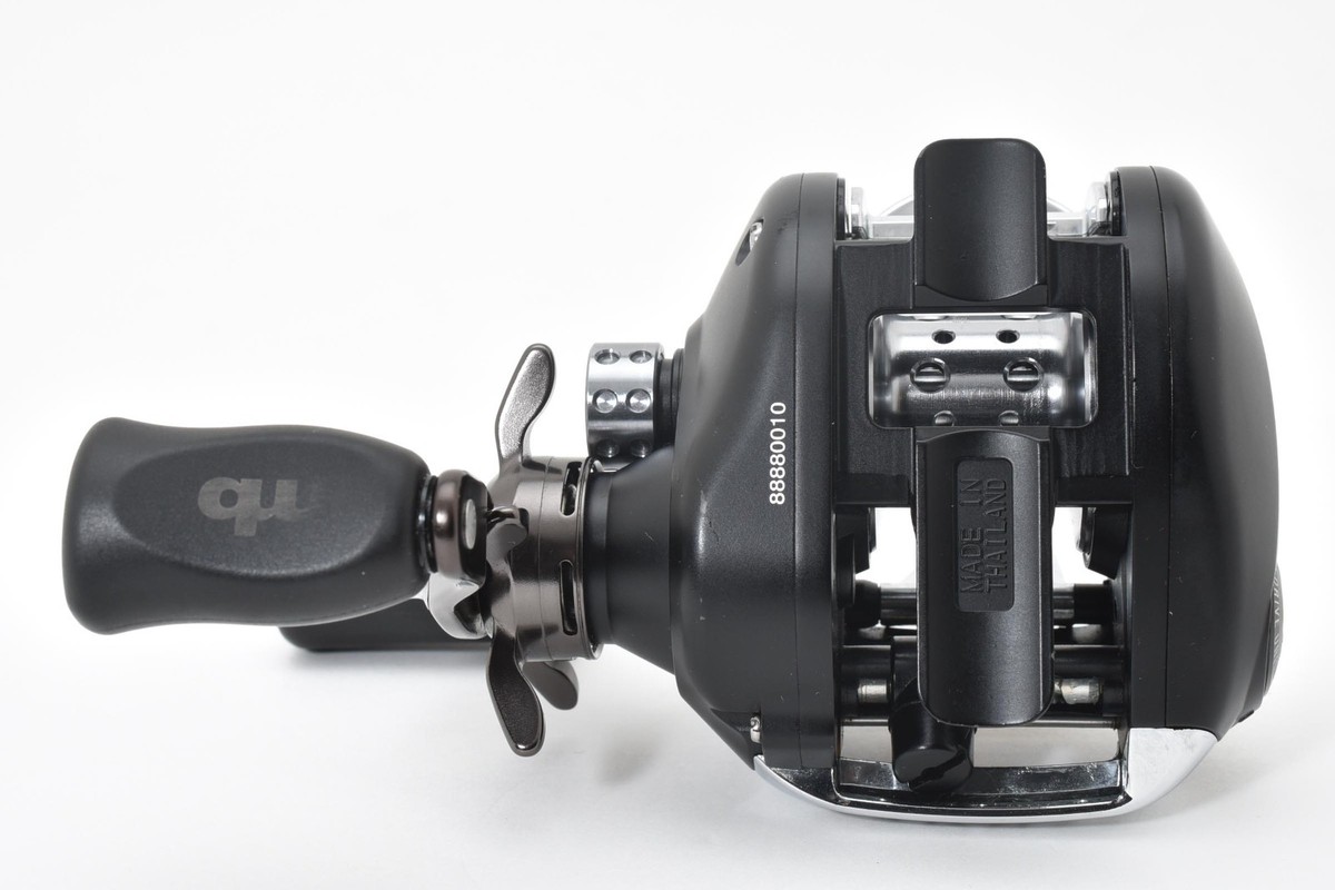 Megabass Jaggler 10L Left Hand Baitcasting Reel Near Mint JAPAN