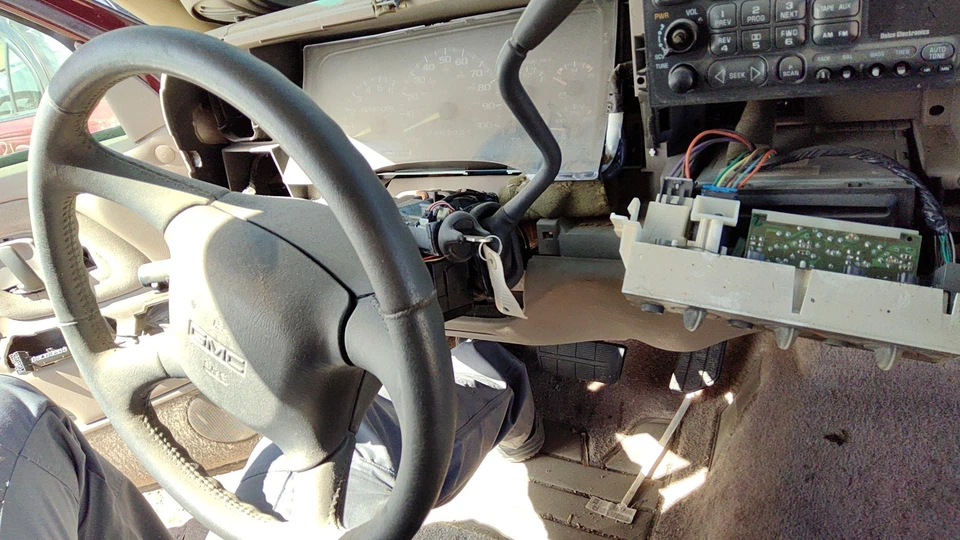 Оригинальная рулевая колонка в сборе 1999 2000 Gmc Yukon 26083607 - Изображение 2 из 4