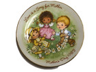 New ListingAvon 1983 Mother's Day Love Is A Song For Mother Collector Plate
