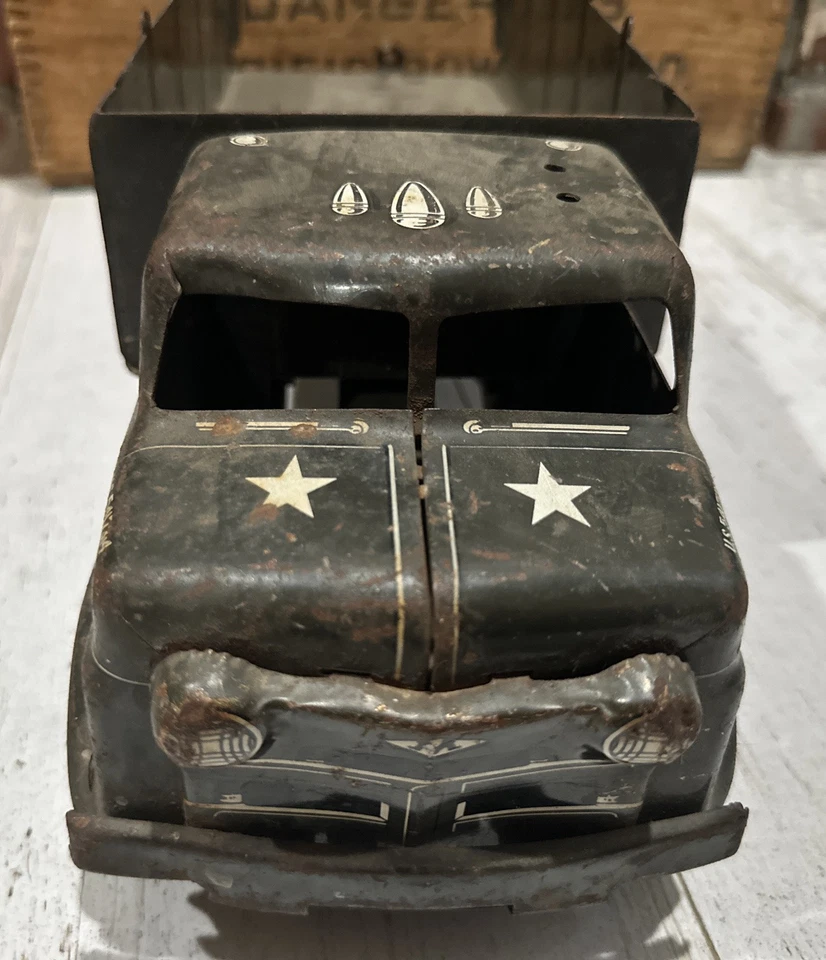 Vintage 50’s Marx Lamar Army Troop Transport Truck Pressed Steel Original - Image 3 of 4