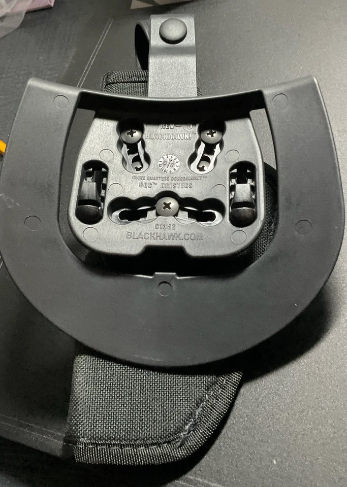 Funda de nailon Blackhawk para GLOCK 17/19/20/21/22/23 Foto 3 de 4