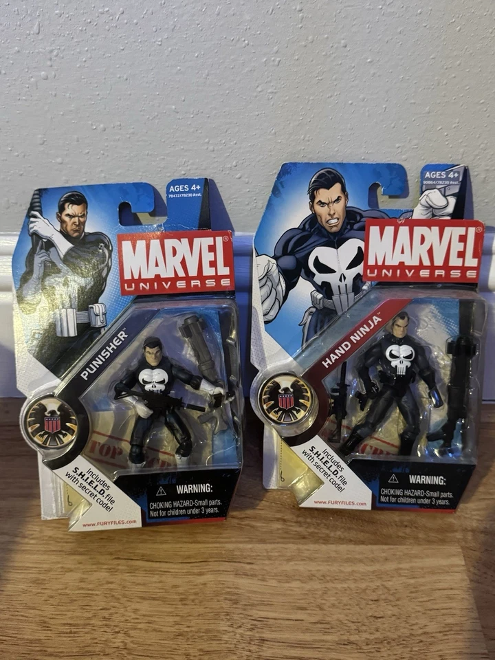Lote Marvel Universe Punisher 2008 error de fábrica error de impresión Handninja 🔥😮‍💨 Foto 2 de 4