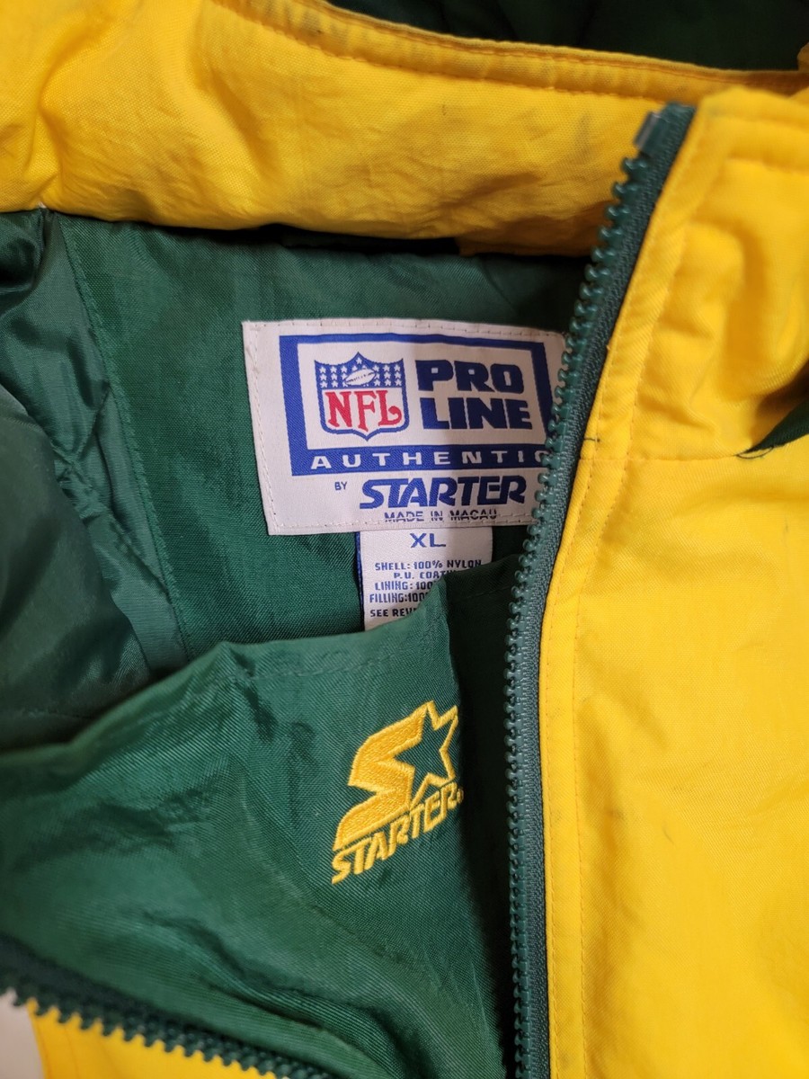 Vintage 90's RARE Green Bay Packers Starter Winter Coat