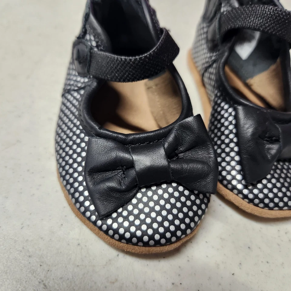 ROBEEZ Black Silver Leather Bow 0-6m Soft Crib Shoes Dressy Party Holiday - Image 2 of 4