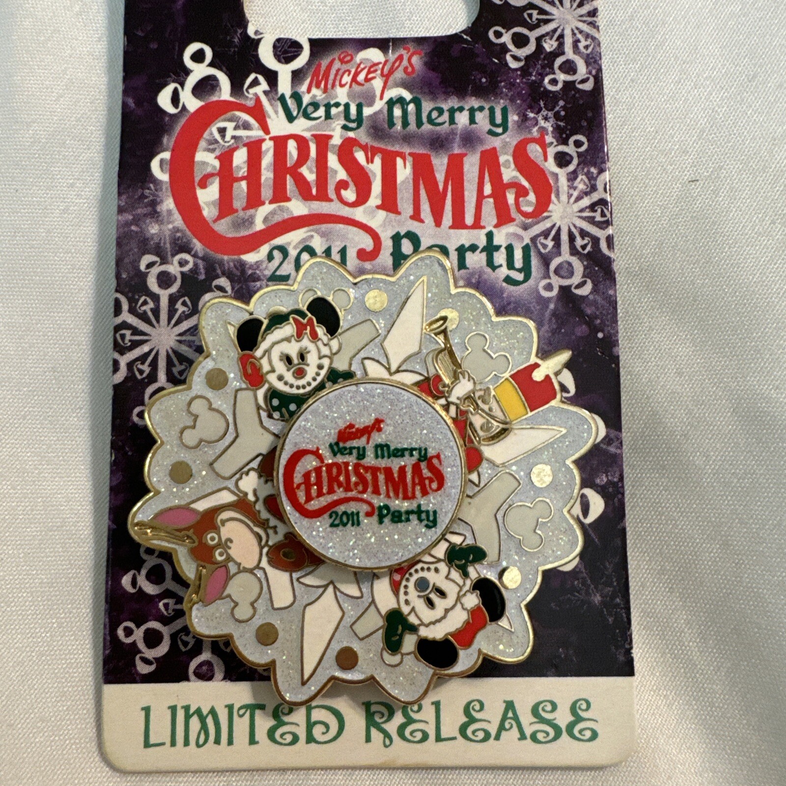 Mickeys Very Merry Christmas Party 2011 Trading Pin Disney