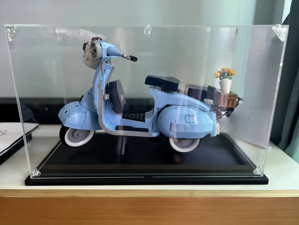 Acrylic Display Case for LEGO® 10298 Vespa 125 - Image 2 of 4