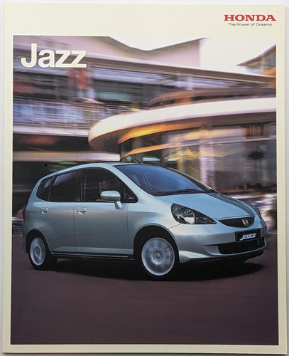 Original Honda Jazz 50 Page Glossy Promotional Brochure, 2008. - Afbeelding 1 van 8