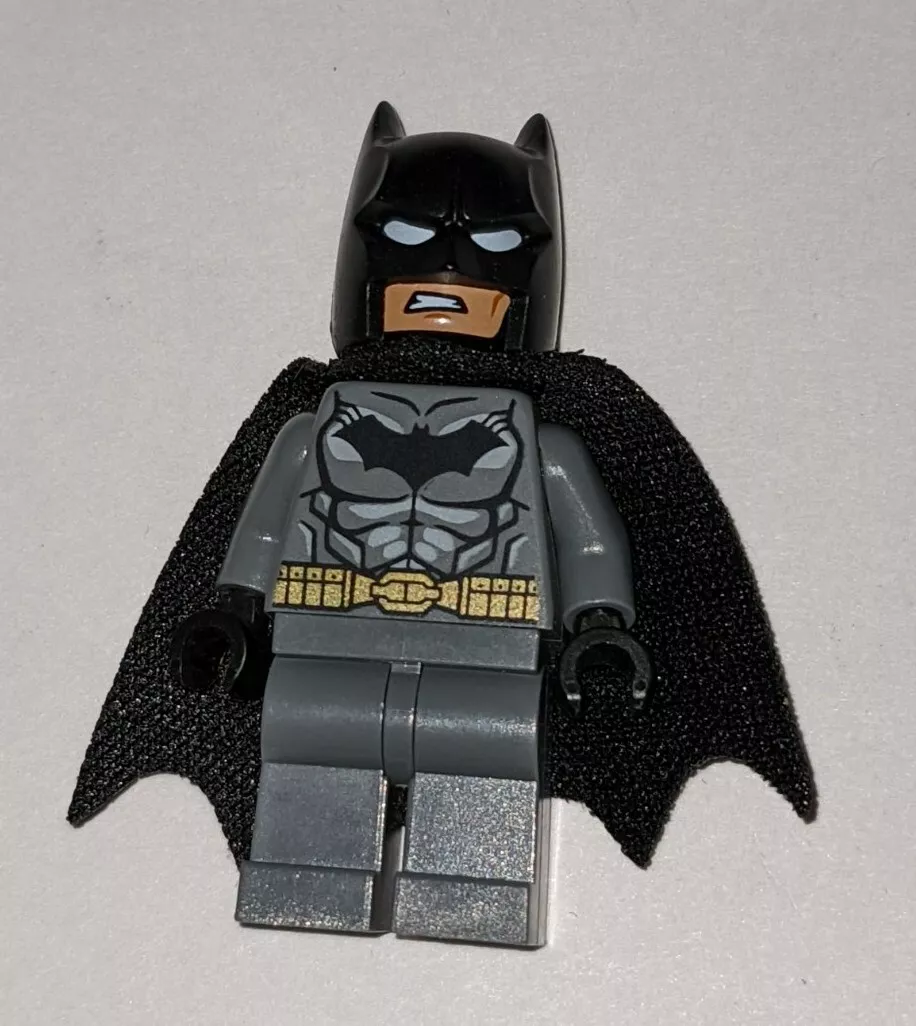  LEGO DC Comics Super Heroes Batman Minifigure - Batman Dark  Gray Gold Belt : Toys & Games