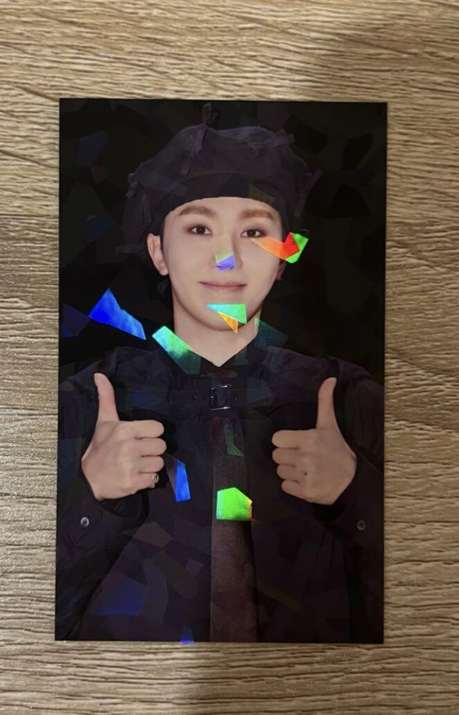 SEVENTEEN 17 IS RIGHT HERE HMV UMS TSUTAYA Luckydraw Photo SEVENTEEN 17 IS RIGHT HERE HMV UMS TSUTAYA Luckydraw Photo