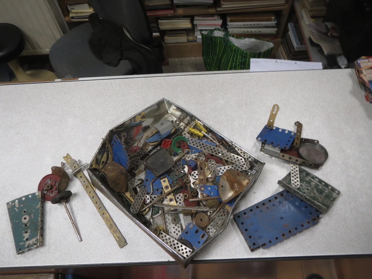 Gros lot assemblo jeu de construction type meccano années à Serris | Clasf jeux