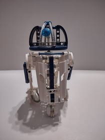 LEGO Star Wars: R2-D2 (8009): Complete, no box/instructions