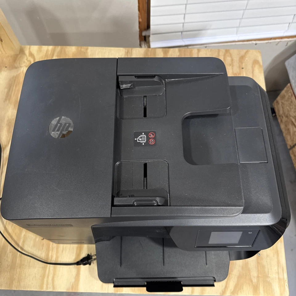 HP OfficeJet Pro 8710 Wireless Inkjet Printer M9L66A Fax Scan Copy All-In-One - Image 3 of 4
