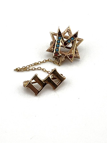 Vintage Delta Sigma Delta dental Fraternity pin 10K yellow gold Turquoise Garnet