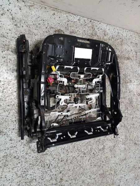 Audi A4 2008 asiento del conductor delantero pista 58169 Foto 3 de 4