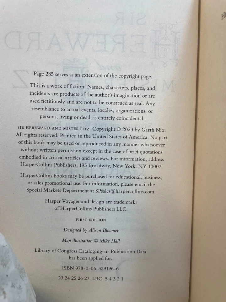 SIR HEREWARD and MISTER FITZ SIGNED by Garth Nix - bookplate- 1st Edition Foto 3 de 4