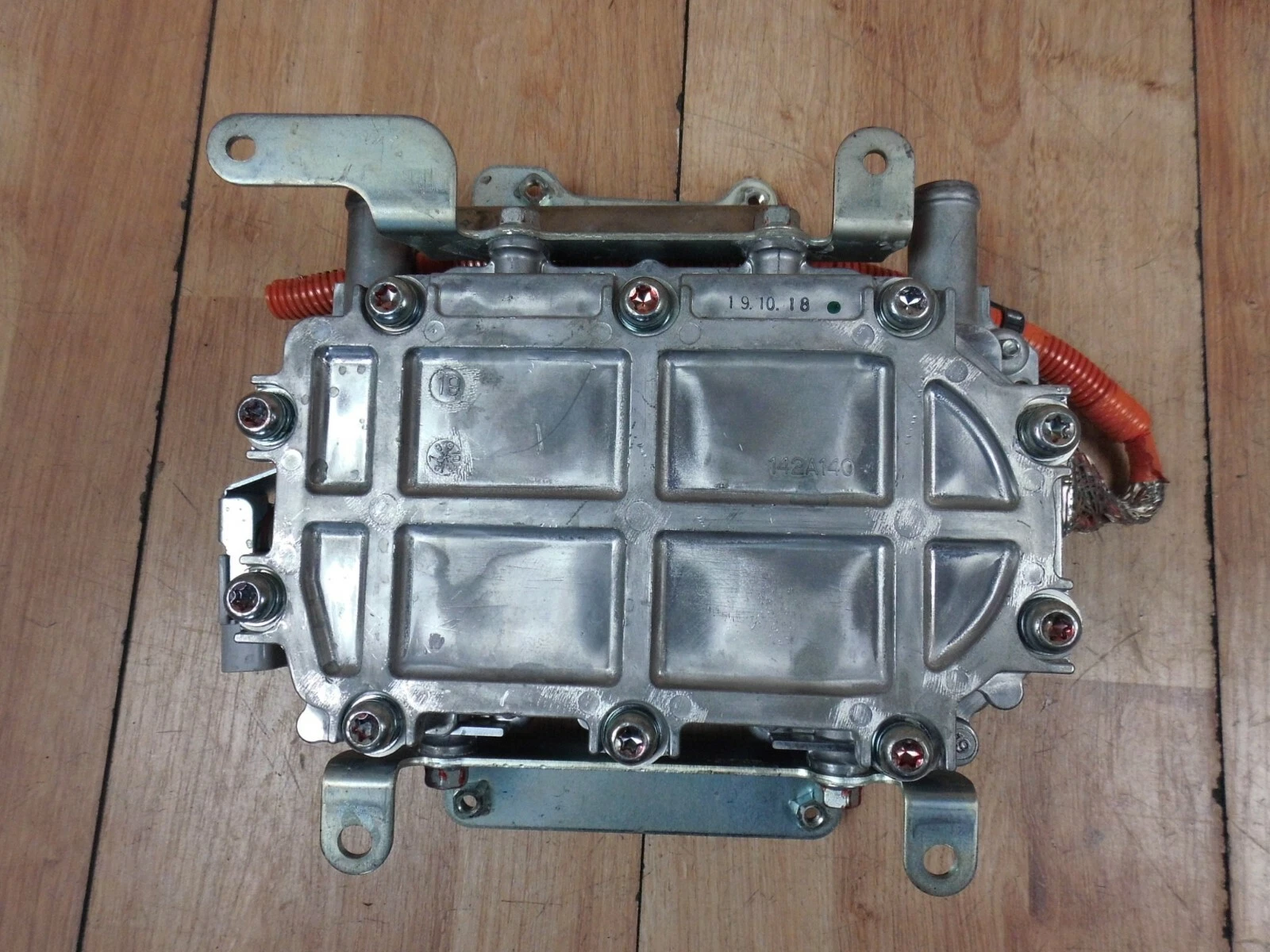 Picture 4 of 5