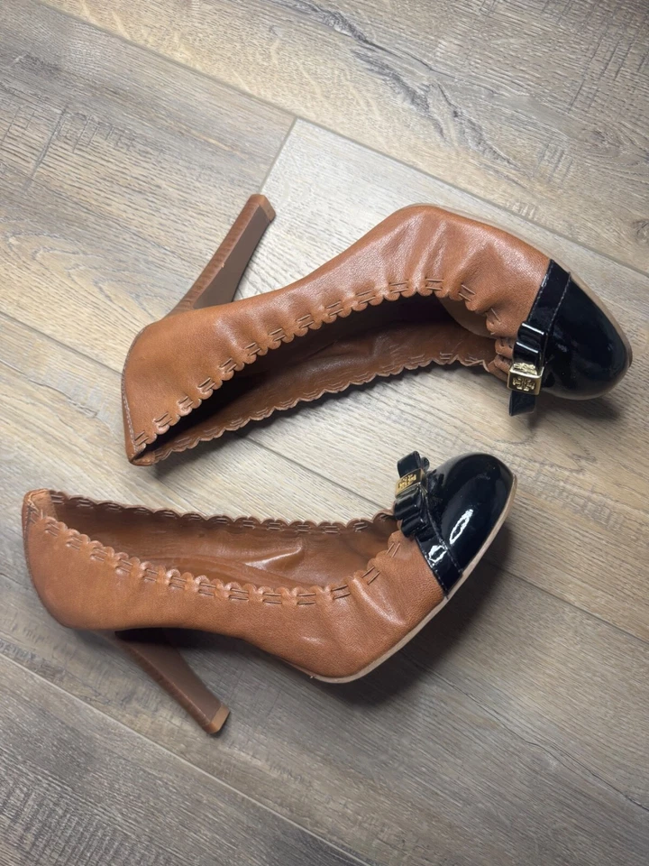 Tacones Tory Burch Cuero Castaño Color Bloque Cuero Talla 10 M Foto 2 de 4
