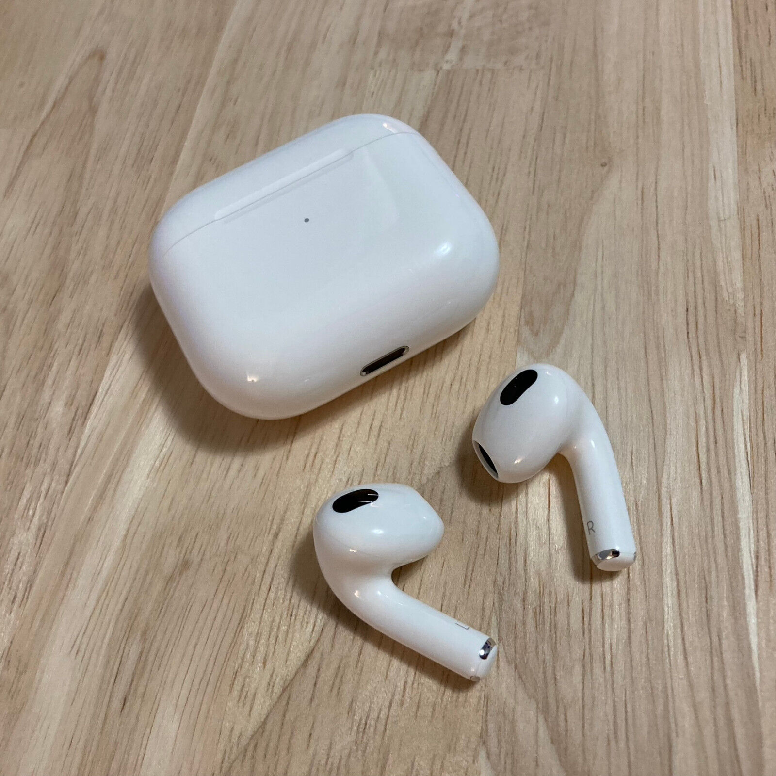 Authentic Apple AirPods 3rd Gen Replacement Right or Left or