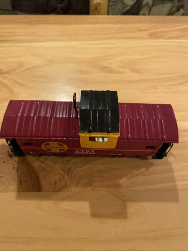 Bachmann HO Scale Santa Fe Ce6 ATSF 999628 Model Railroad Cupula Caboose - 第 4/4 張圖片