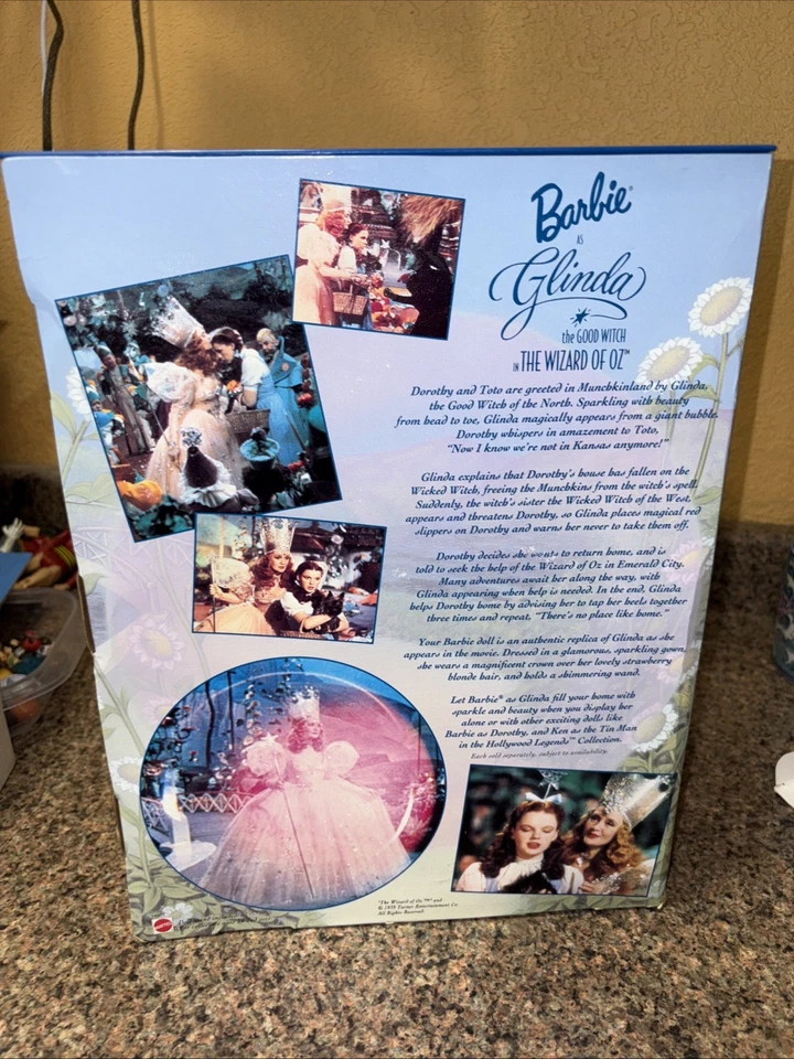 芭比娃娃 Glinda the Good Witch 绿野仙踪 好莱坞传奇 1995 — 第 4/4 张图片
