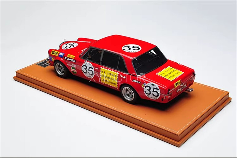 美品◆MINICHAMPS Mercedes-Benz 300SEL AMG 1/18 Minichamps 1971 Mercedes-Benz 300 SEL 6.8 Team AMG 24H