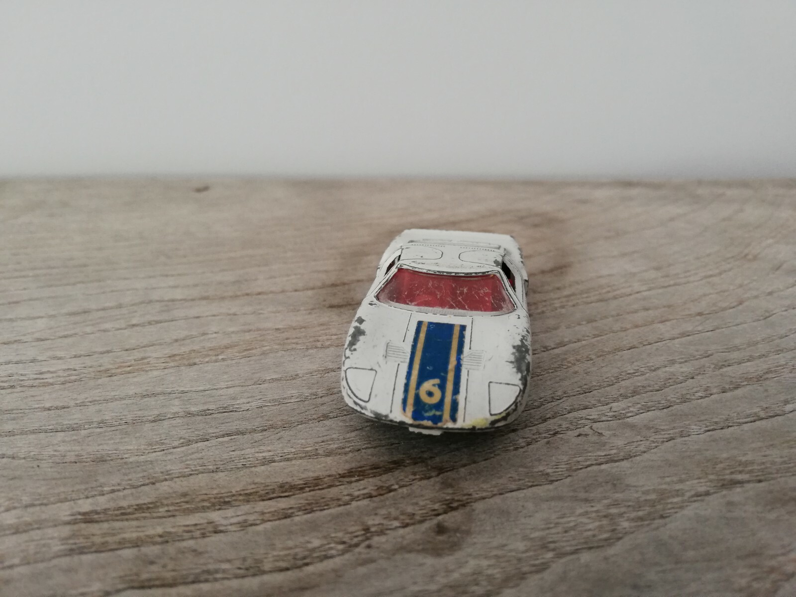 Picture 4 of 6