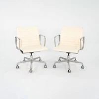 2007 Herman Miller Eames Aluminum Group Management Desk Chair in Ivory 8x Avail