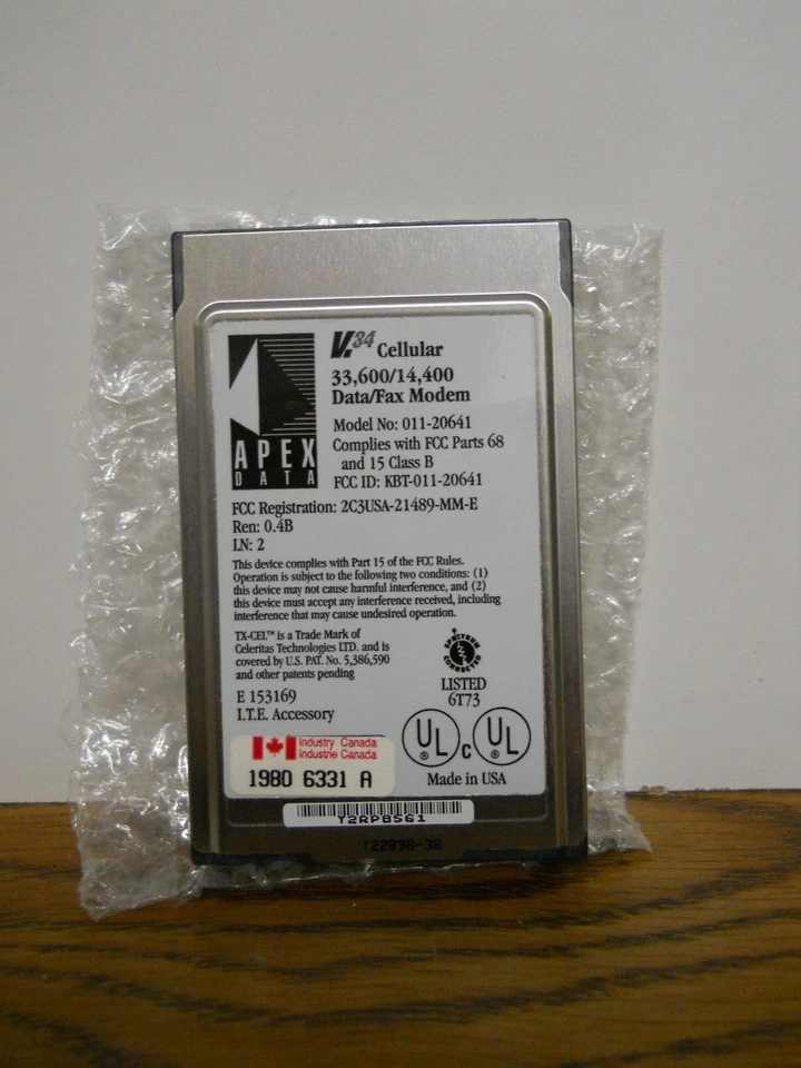 APEX Data Mobile Plus Cellular V.34 Data/Fax Modem 28.8/14.4kbps PC Card - Image 2 of 3