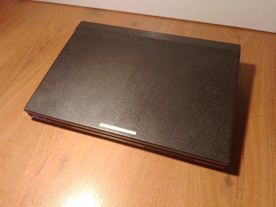 Dell Latitude 2120 Windows 10 120GB SSD 2GB RAM - Image 3 of 4