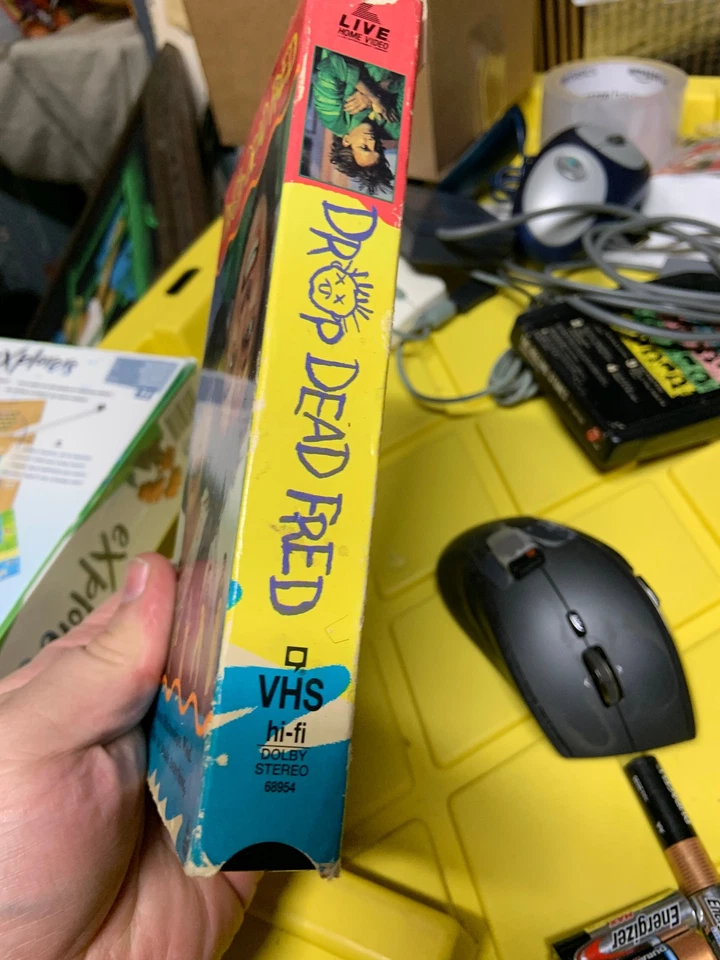 Drop Dead Fred (VHS, 1991) - Image 3 of 4