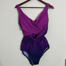 New Size 8L Lands End Lycra Xtra Life Swimsuit Womens SlenderSuit Tummy Control