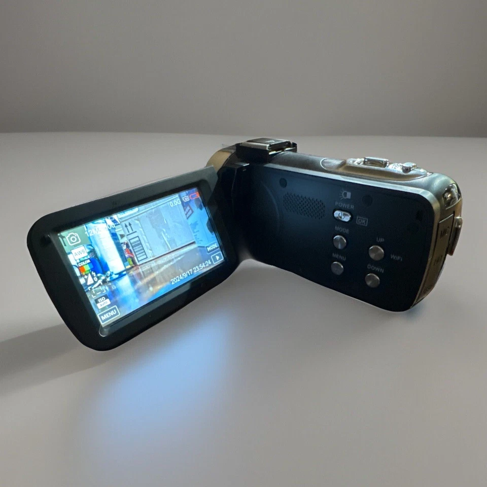 Vivitar 8K Pro Digital Camcorder - Black - Image 2 of 4