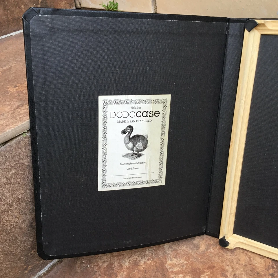 IPAD DODO CASE FUNDA PARA IPAD CON MARCO DE MADERA Y TAPA DURA - Image 4 of 4