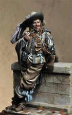 1/24 Scale Resin Figure of Classic French Musketeer Historical Figurine Unassemb