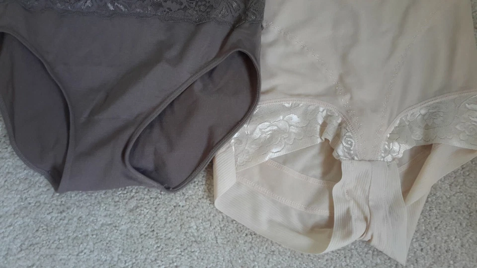 Lote de 2 Bragas Talla M Rhonda Cizalla Cintura Alta/Gris Sin Marca Nuevas Foto 2 de 4