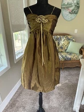Juniors/Teens Gold Lined Party Dress. Unbranded And Unsized. 13.5” From Pit2Pit