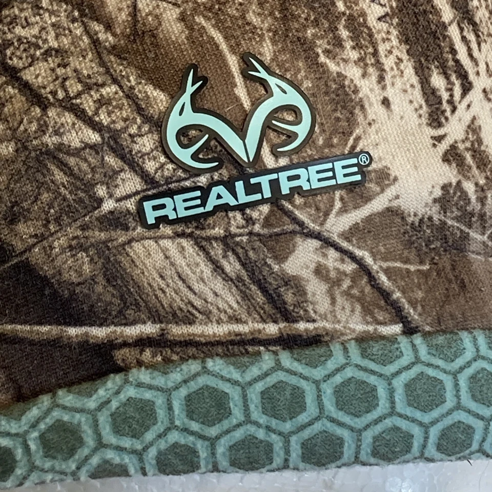 Realtree Edge Ladies Camo Beanie - Image 2 of 4