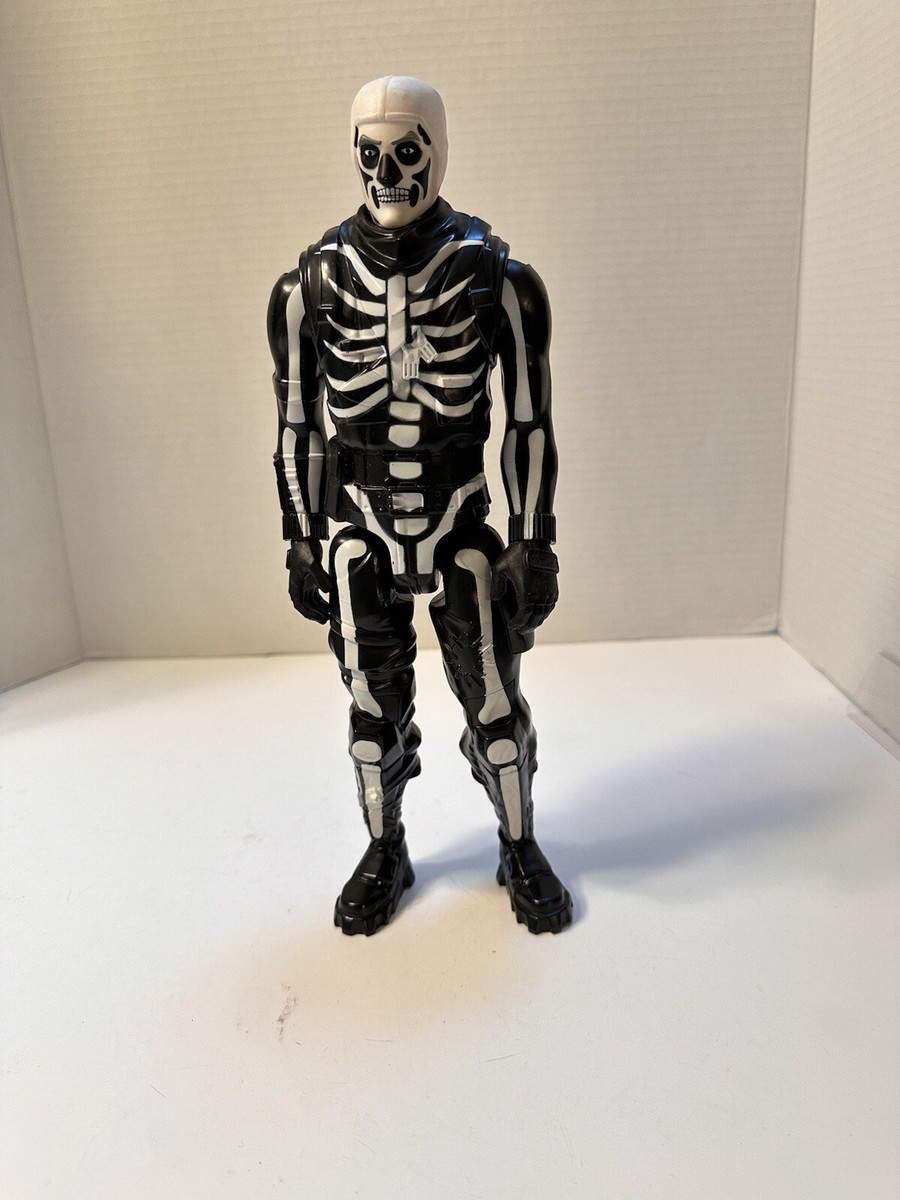 Fortnite Skull Trooper 12 in Skeleton Action Figure 2019