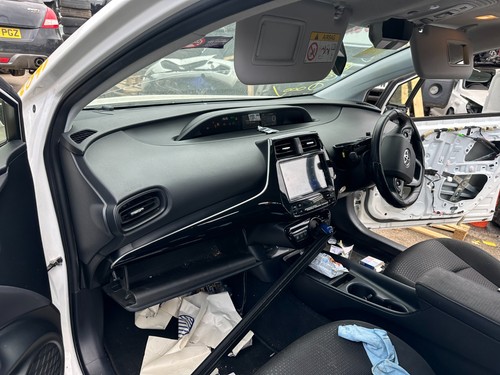 2019-2021 TOYOTA PRIUS 1.8 HYBRID PARTS/ BREAKING / SPARES 1 X NUT (REF:2091) - Picture 14 of 15